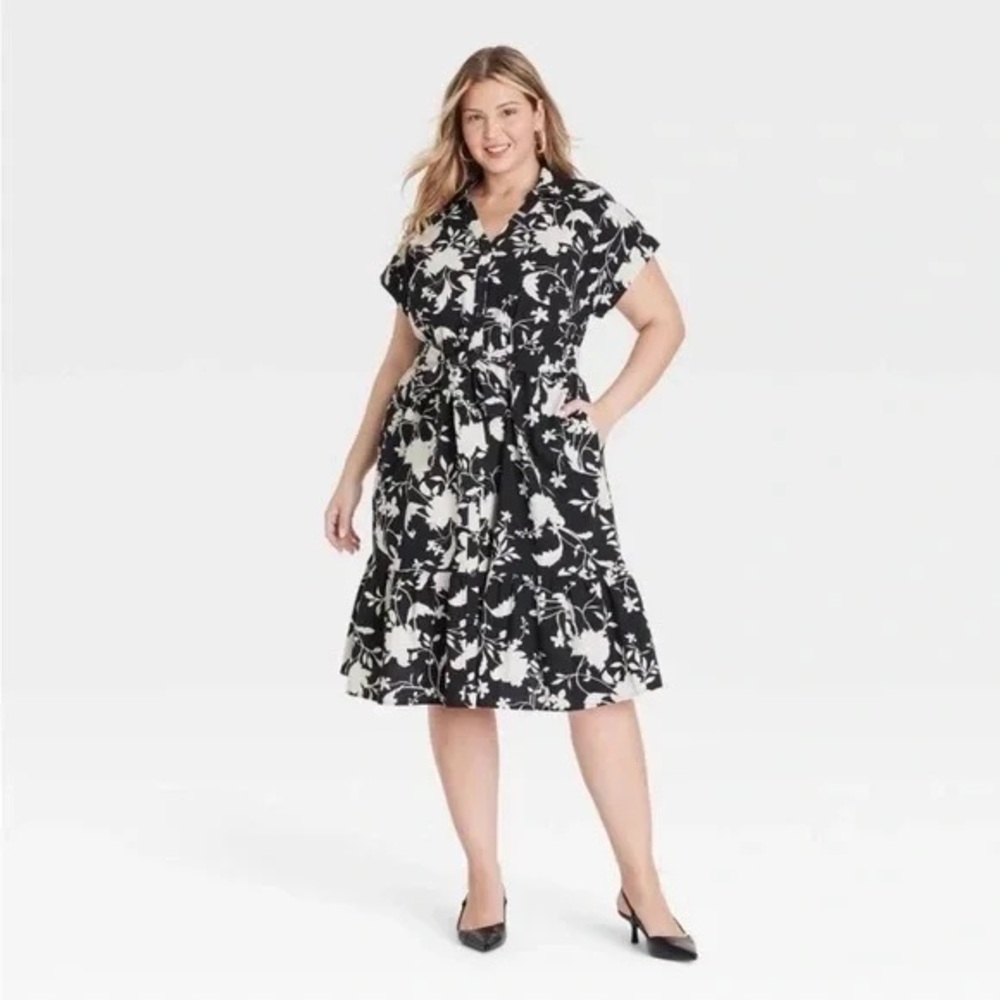Ava & Viv Black and Off-White Midi Dress